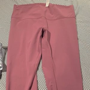 Lululemon wunder under leggings